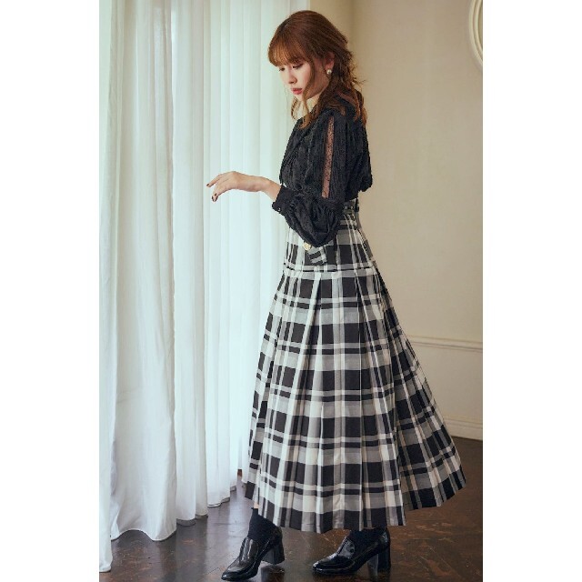 カラーbutteHerlipto Over Check Long Skirt