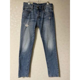 アバクロンビーアンドフィッチ(Abercrombie&Fitch)の【売り切り／美品】アバクロ スキニーパンツ ダメージ加工 32(デニム/ジーンズ)