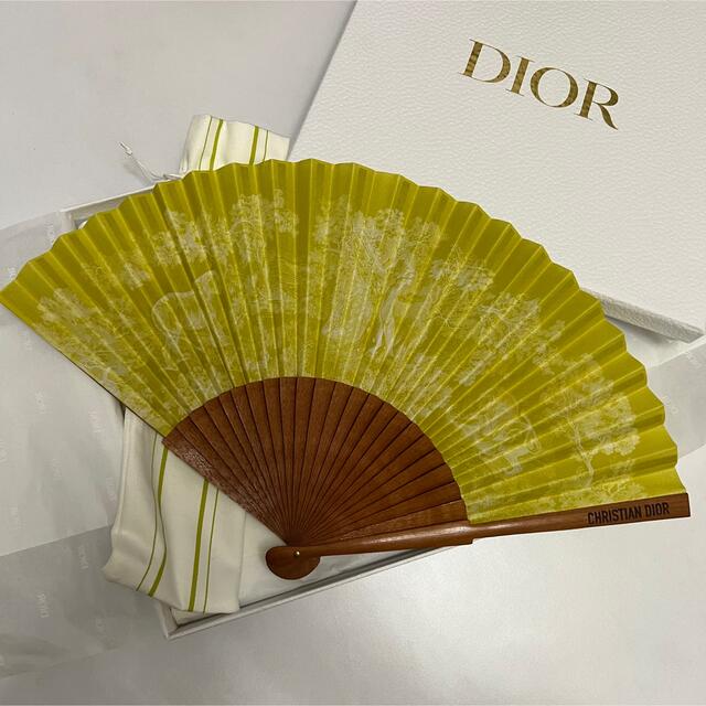 Dior 扇子 ノベルティ 限定品