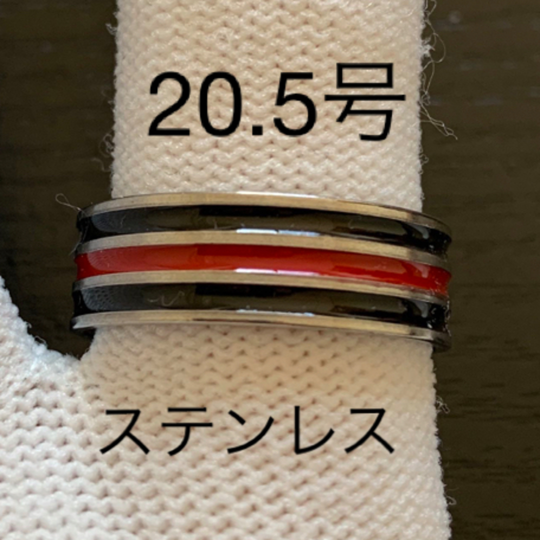 【r75】ステンレス　ブラック×レッド　ライン　リング　シルバー　20.5号 メンズのアクセサリー(リング(指輪))の商品写真