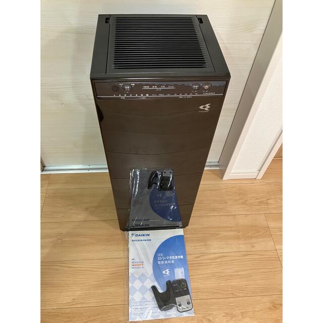 DAIKIN(ダイキン)のDAIKIN ダイキン　ストリーマ　加湿空気清浄機　MCK55V-T スマホ/家電/カメラの生活家電(加湿器/除湿機)の商品写真