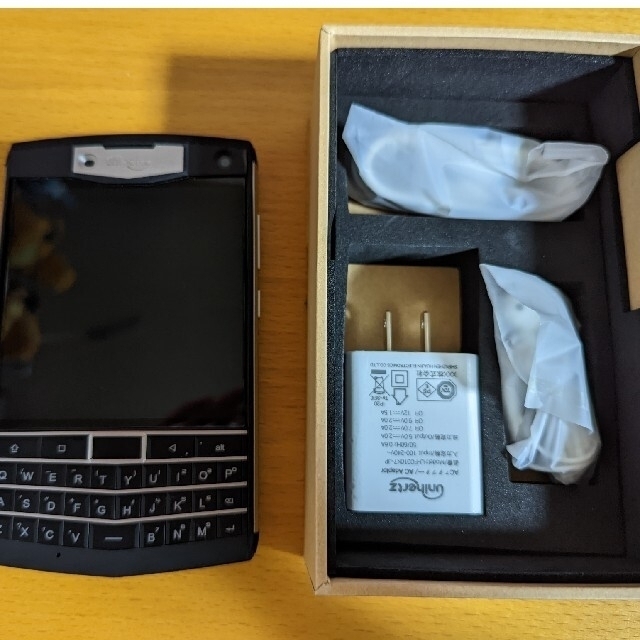 unihertz titan ユニハーツ タイタン スマホ本体 unihertz titan ユニハーツ タイタン スマホ本体