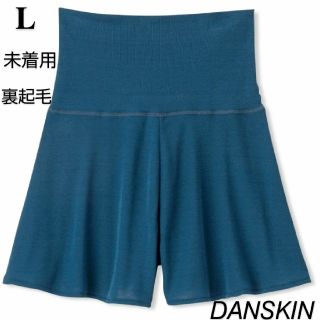 ゴールドウィン(GOLDWIN)の【L】DANSKIN ショートパンツ  バレエ ダンス ヨガ ウェア(ヨガ)