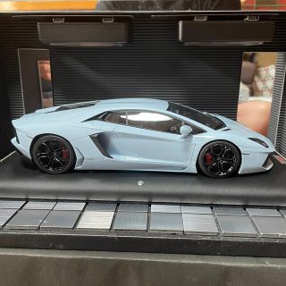 未展示品 MRコレクション1/18 ランボルギーニ アヴェンタドールLP700