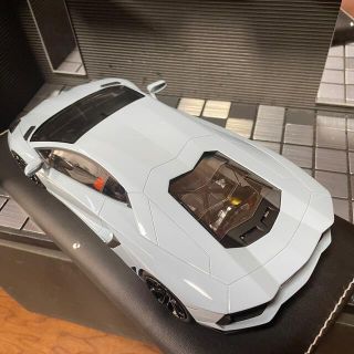 未展示品 MRコレクション1/18 ランボルギーニ アヴェンタドールLP700