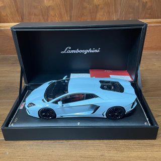 未展示品 MRコレクション1/18 ランボルギーニ アヴェンタドールLP700