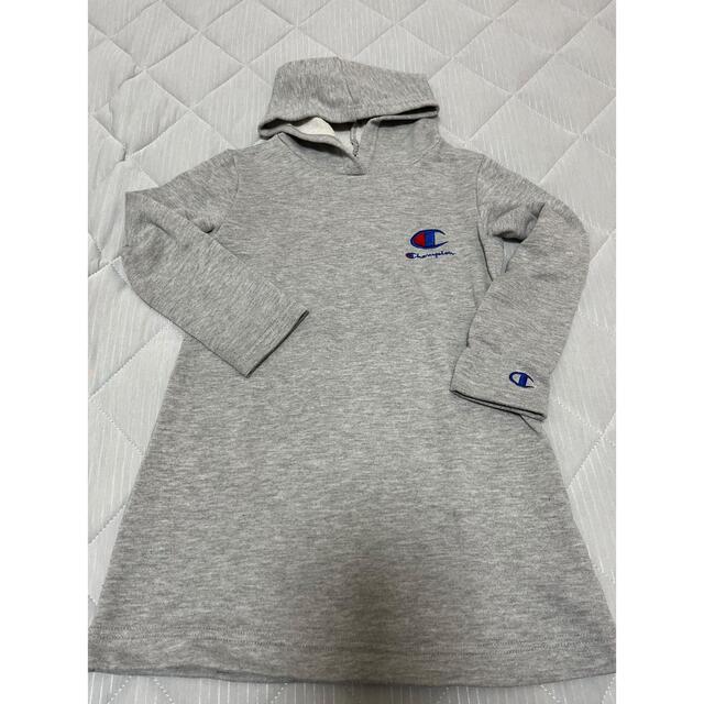 Champion(チャンピオン)のワンピース　120㎝ キッズ/ベビー/マタニティのキッズ服女の子用(90cm~)(ワンピース)の商品写真