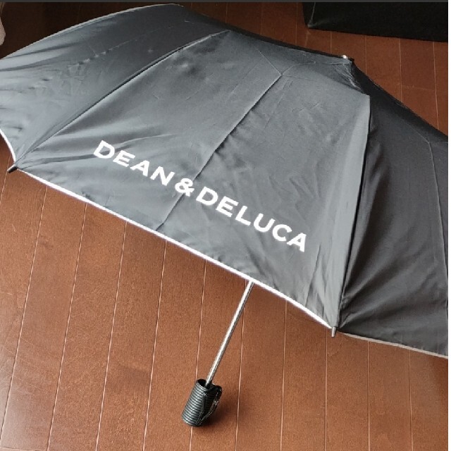 新品DEAN&DELUCA ディーン＆デルーカ 折りたたみ傘海外限定