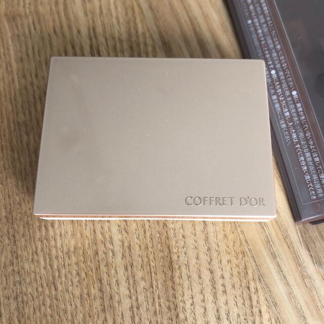 COFFRET D'OR(コフレドール)のコフレドール　アイブロウキーパー02 　パクト付き コスメ/美容のベースメイク/化粧品(パウダーアイブロウ)の商品写真