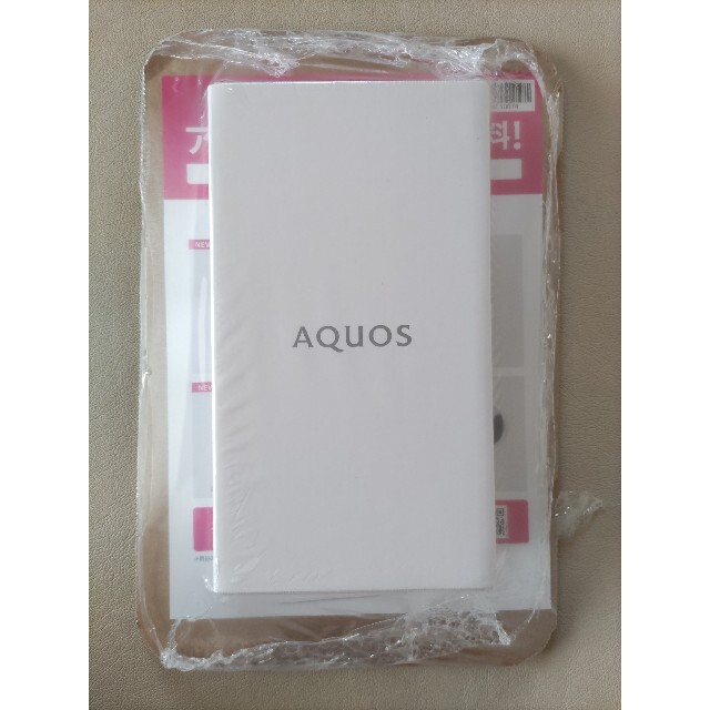 AQUOS sense6s シルバー 64 GB 版SH-RM19sスマートフォン本体