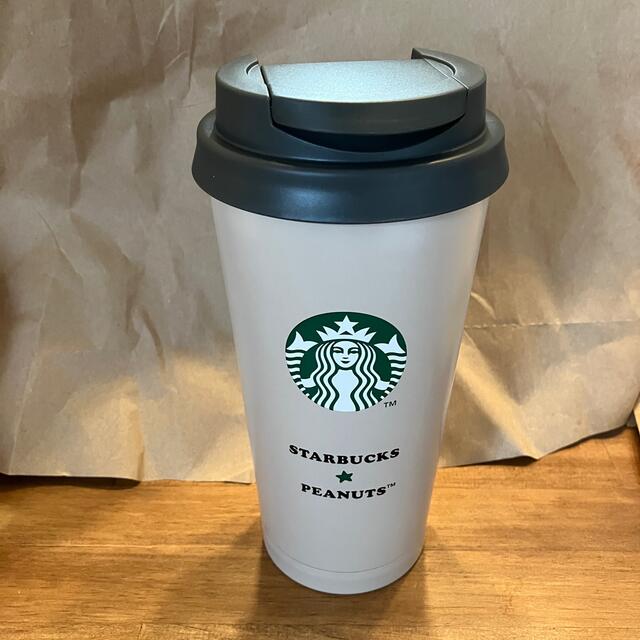 Starbucks Coffee(スターバックスコーヒー)のステンレスToGoロゴタンブラー　PEANUTS グレー　473ml インテリア/住まい/日用品のキッチン/食器(タンブラー)の商品写真