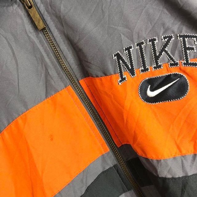 NIKE(ナイキ)の90s 古着　NIKE ナイキ　刺繍ロゴ　ジャケット　XL メンズのジャケット/アウター(ナイロンジャケット)の商品写真