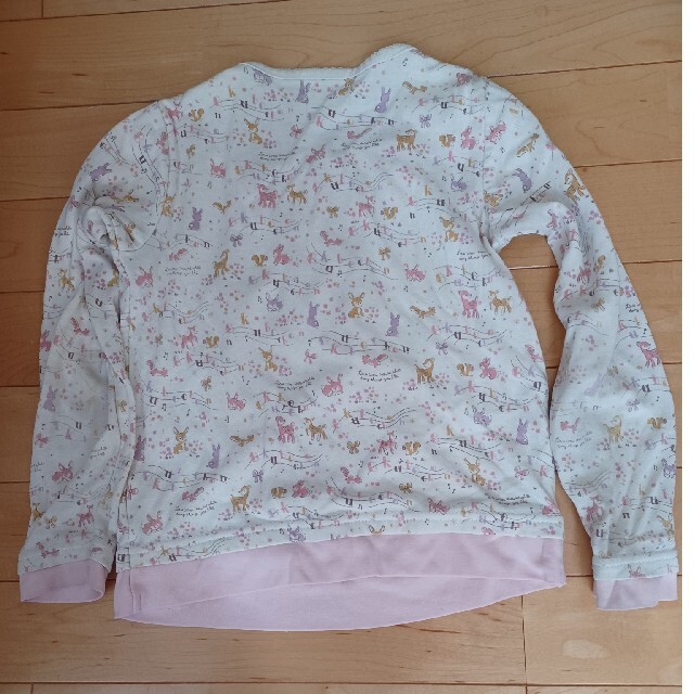 カットソー 120センチ キッズ/ベビー/マタニティのキッズ服女の子用(90cm~)(Tシャツ/カットソー)の商品写真