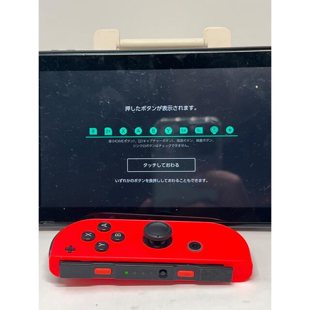 Nintendo Switch(ニンテンドースイッチ)のSwitch　ネオンブルー　ネオンレッド 左右セット ジョイコン エンタメ/ホビーのゲームソフト/ゲーム機本体(家庭用ゲーム機本体)の商品写真