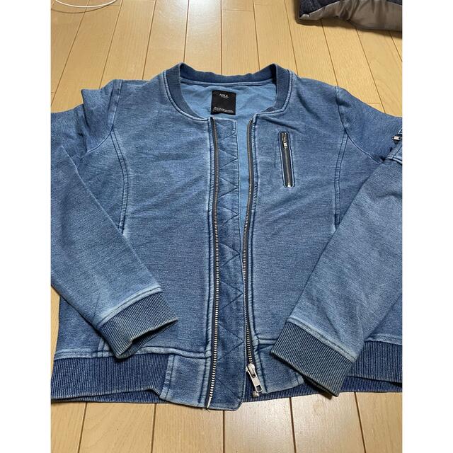 AZUL by moussy(アズールバイマウジー)のアズール　アウター　ジャケット レディースのジャケット/アウター(Gジャン/デニムジャケット)の商品写真