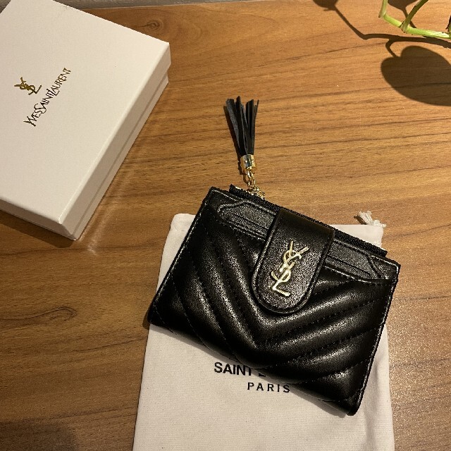 ランキング2022 SAINT LAURENT 折り財布 ブラック コンパクト