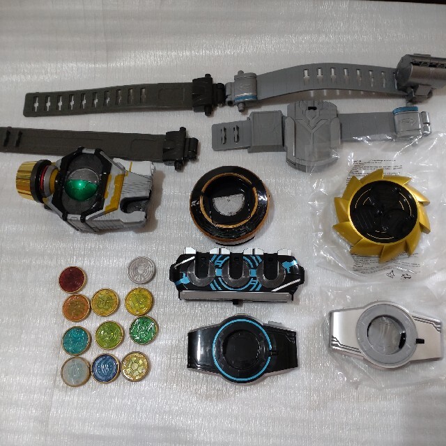 一番の贈り物 BANDAI - 仮面ライダーオーズ 変身ベルトセット 特撮 一番の贈り物 BANDAI - 仮面ライダーオーズ 変身ベルトセット 特撮