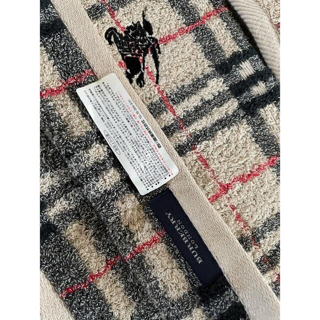 BURBERRY(バーバリー)のバーバリーフェイスタオル インテリア/住まい/日用品の日用品/生活雑貨/旅行(タオル/バス用品)の商品写真