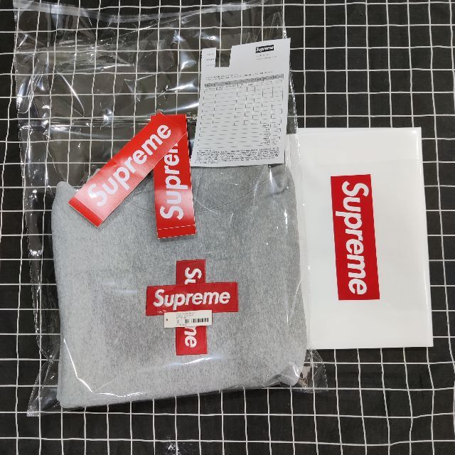 Cross Box Logo Hooded Sweatshirt S