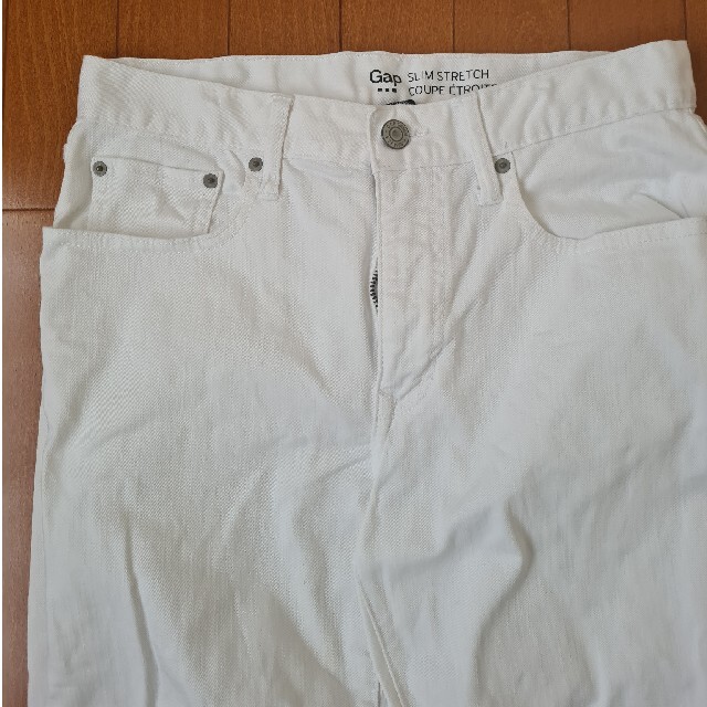 GAP(ギャップ)の美品  GAP  ギャップ  メンズ  ホワイトデニム  ジーンズ  ストレッチ メンズのパンツ(デニム/ジーンズ)の商品写真