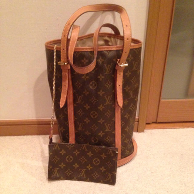 LOUIS VUITTON - ポーチ付LOUIS VUITTONバケツ