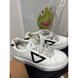 PRADA トライアングルロゴスニーカー 8 1/2 27.5cm