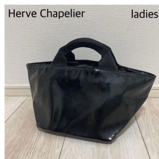 エルベシャプリエ(Herve Chapelier)のHerve Chapelier ヴェルニ ミニハンドバッグ 舟型 エナメル(ハンドバッグ)