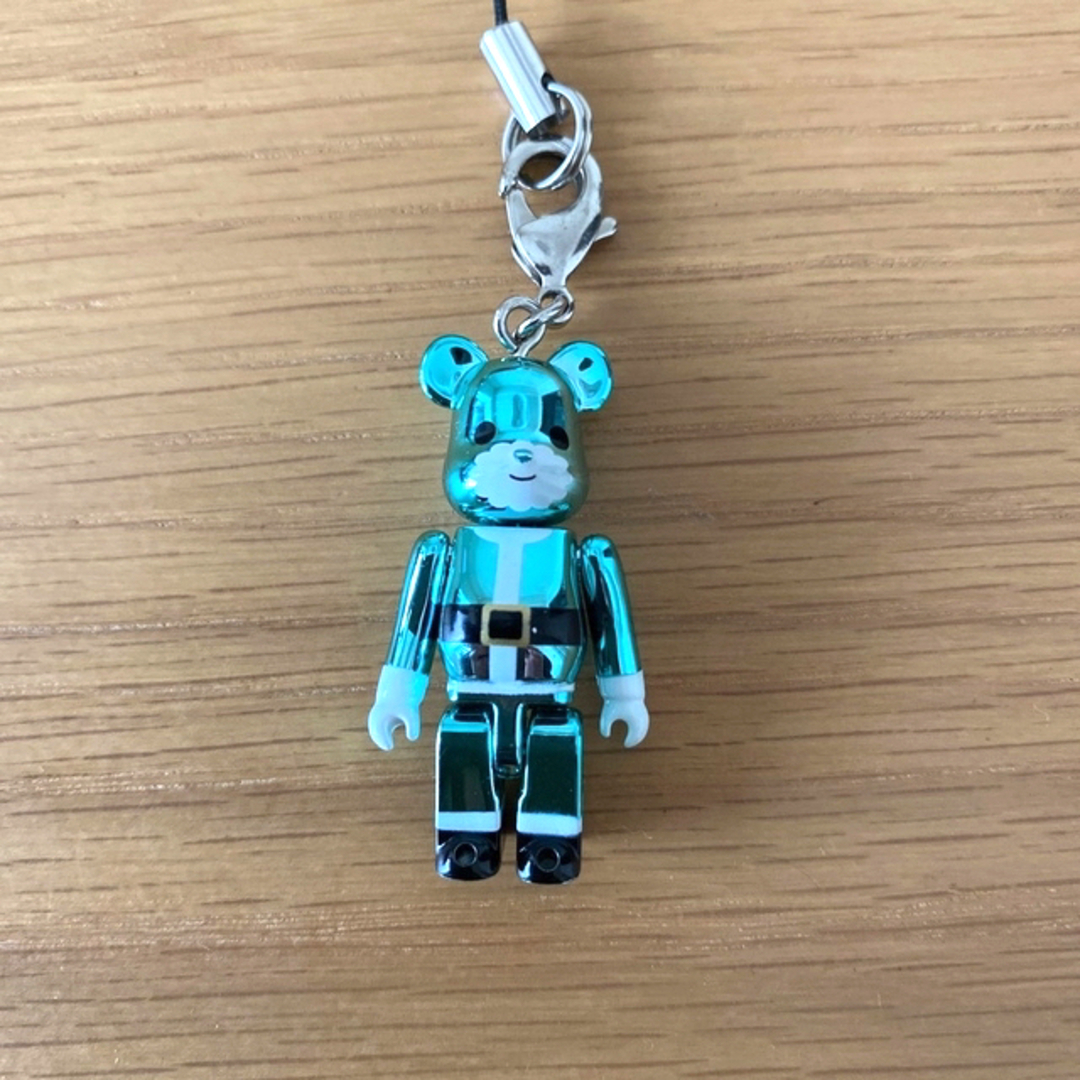 MEDICOM TOY - BE@RBRICK ベアブリック キーホルダーの通販 by MEDICOM TOY - BE@RBRICK ベアブリック キーホルダーの通販 by