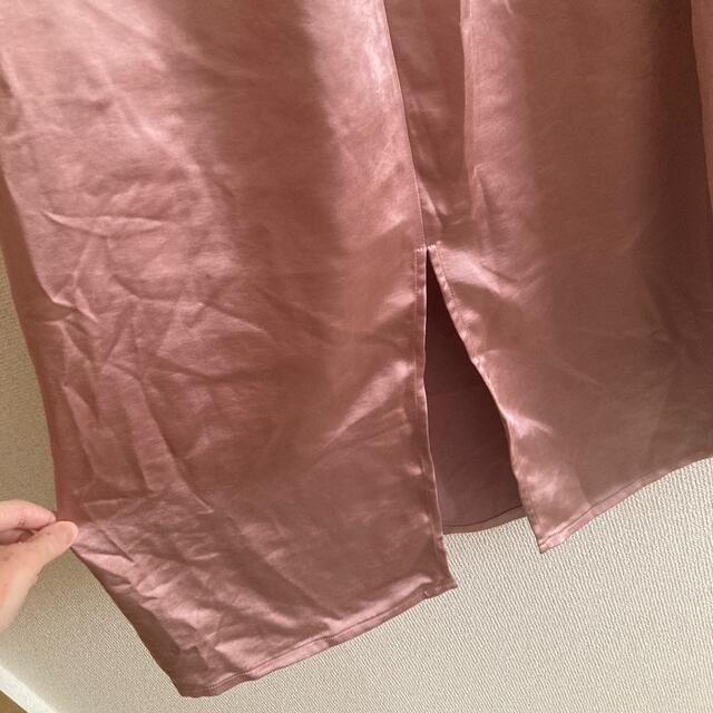 GRL(グレイル)のGRL⚫︎サテンスカート（くすみピンク） レディースのスカート(ロングスカート)の商品写真