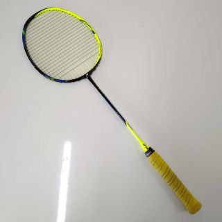 YONEX　アストロクス77　u4g5