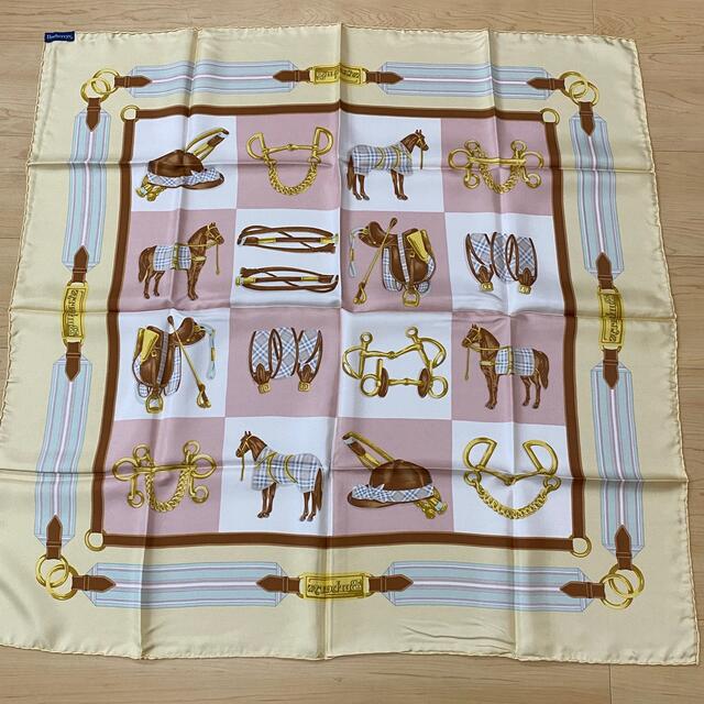 BURBERRY - Burberry バーバリー シルクスカーフ 馬柄 ピンク BURBERRY - Burberry バーバリー シルクスカーフ 馬柄 ピンク