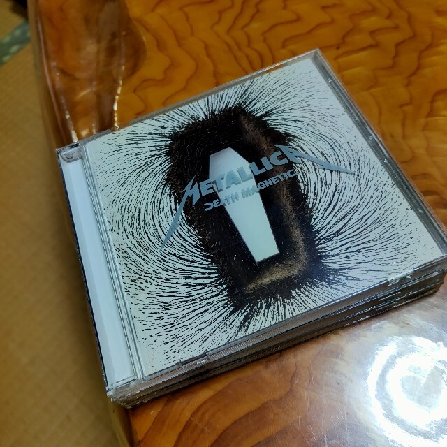 METALLICA　DEATH MAGNETIC エンタメ/ホビーのCD(ポップス/ロック(洋楽))の商品写真