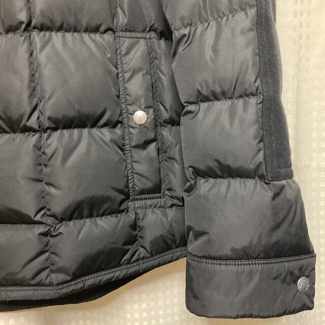 MONCLER(モンクレール)のMONCLER Clovis メンズのジャケット/アウター(ダウンジャケット)の商品写真