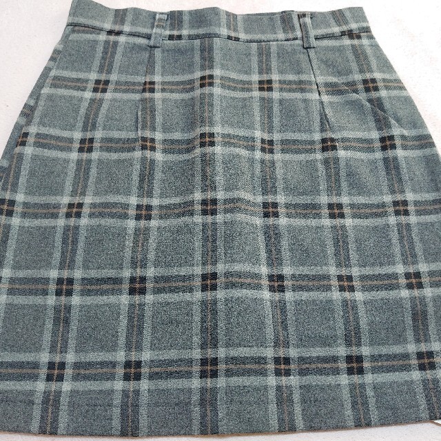 GRL(グレイル)のグレイル GRL インパン付きチェックミニスカートグレー レディースのスカート(ミニスカート)の商品写真