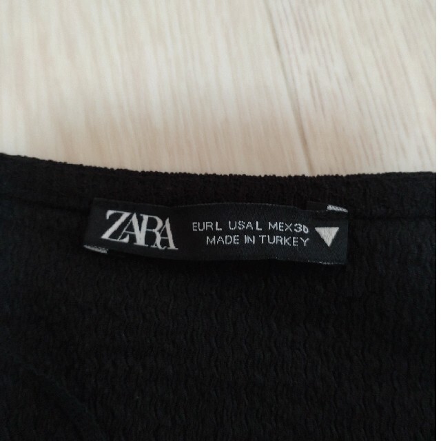 ZARA(ザラ)のザラ　ZARA  ワンピース　ブラック　刺繍　Ｌ レディースのワンピース(ロングワンピース/マキシワンピース)の商品写真