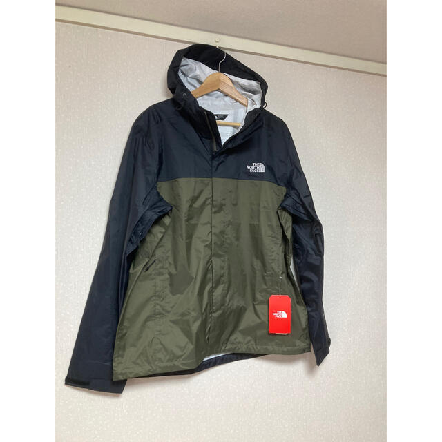 THE NORTH FACE(ザノースフェイス)の新品★海外限定 ノースフェイス マウンテンパーカー 2色 カーキ黒XＬ★ メンズのジャケット/アウター(マウンテンパーカー)の商品写真