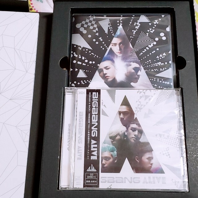 BIGBANG(ビッグバン)のBIGBANG ALIVE  初回生産限定盤 エンタメ/ホビーのCD(K-POP/アジア)の商品写真