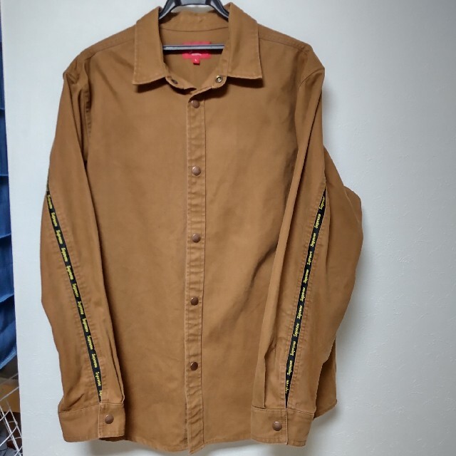 Supreme(シュプリーム)のSupreme シャツ Logo Taping Work Shirt Lサイズ メンズのトップス(シャツ)の商品写真