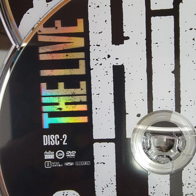 EXILE TRIBE(エグザイル トライブ)のHiGH&LOW THE LIVE〈3枚組〉　美品 エンタメ/ホビーのDVD/ブルーレイ(日本映画)の商品写真