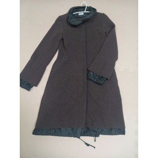 ブルネロクチネリ(BRUNELLO CUCINELLI)のクチネリ姉妹ブランド　リバモンティ　ニットコート(ニットコート)