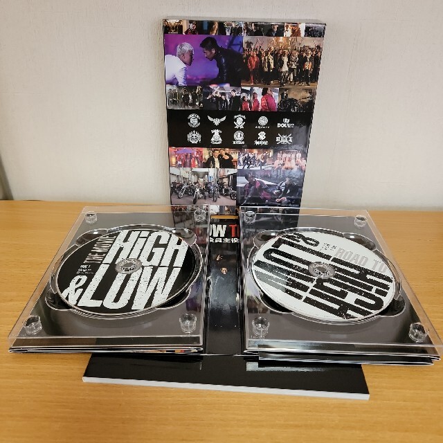 EXILE TRIBE(エグザイル トライブ)のHiGH&LOW THE MOVIE　豪華版 　美品 エンタメ/ホビーのDVD/ブルーレイ(日本映画)の商品写真