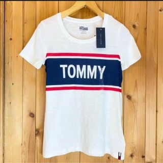 トミーヒルフィガー(TOMMY HILFIGER)の【SALE】US限定モデル！大きめロゴ/半袖Tシャツ【XS】トミー(Tシャツ(半袖/袖なし))