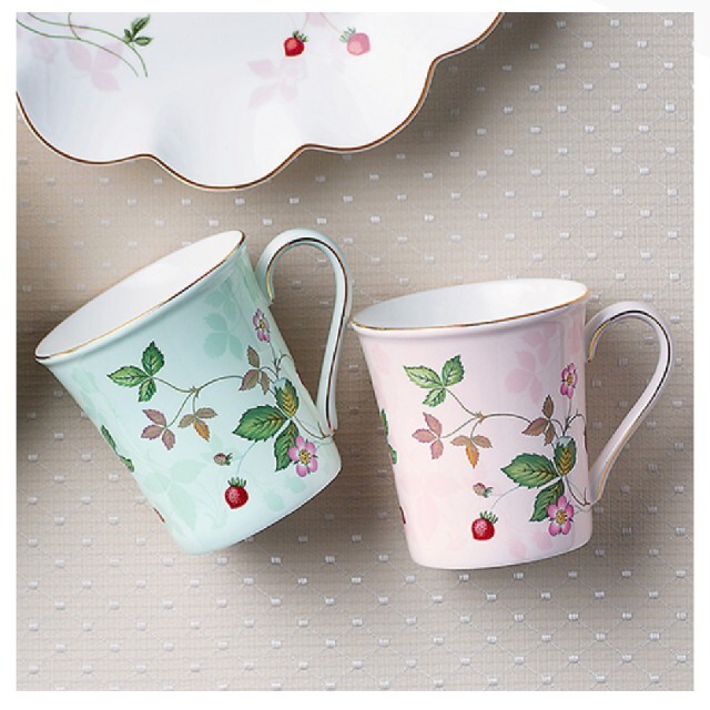 wedgwood wildstrawberry ウエッジウッド マグカップ食器