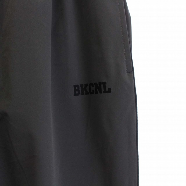 Back Channel(バックチャンネル)のBACK CHANNEL DRY TRACK PANTS GREY メンズのパンツ(スラックス)の商品写真