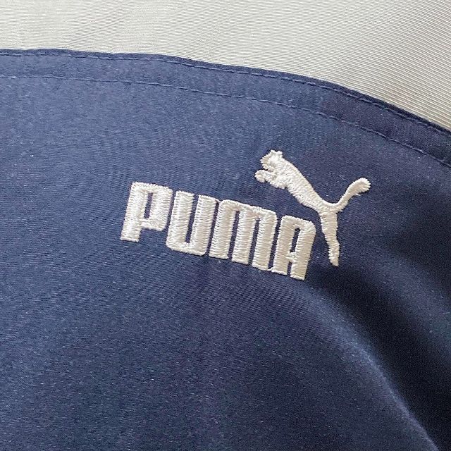 PUMA(プーマ)のPUMA プーマウィンドブレーカー　レディース　US  XLサイズ レディースのジャケット/アウター(ブルゾン)の商品写真