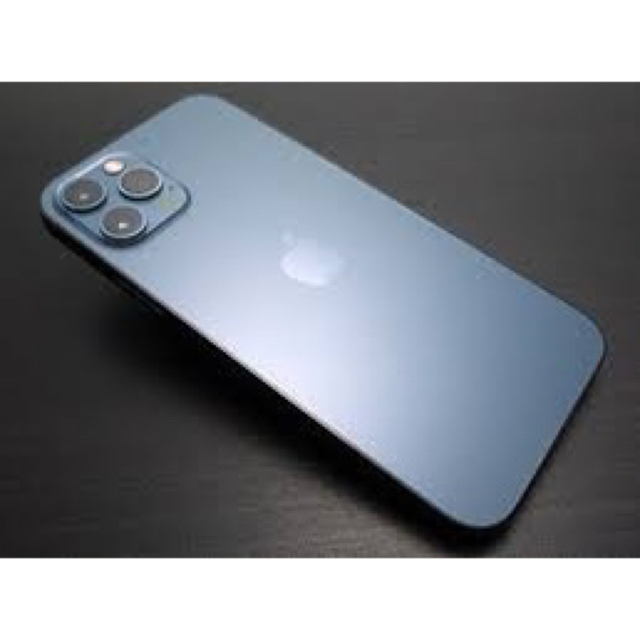 iPhone(アイフォーン)の香港版⭐︎iPhone12 Pro 256GB SIMフリー海外版⭐︎即納 スマホ/家電/カメラのスマートフォン/携帯電話(スマートフォン本体)の商品写真