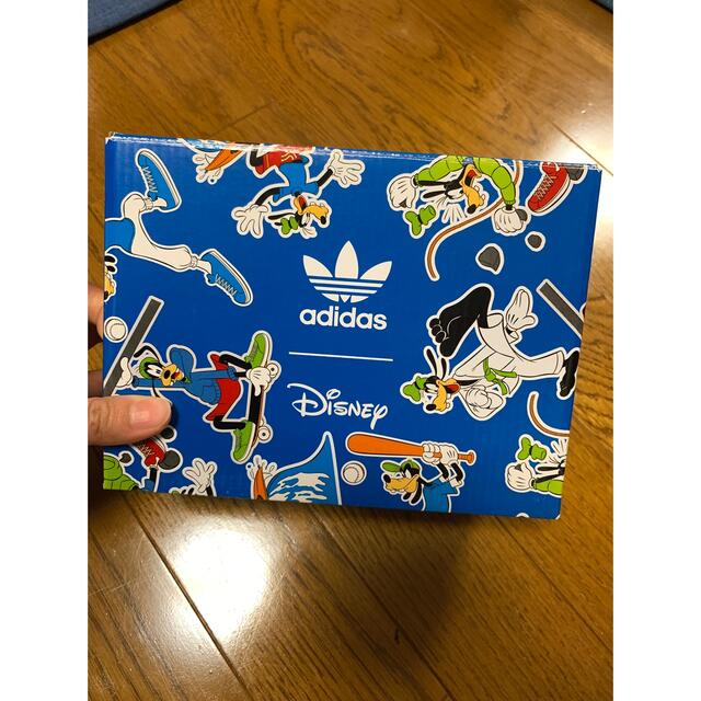 adidas(アディダス)のadidas スニーカー　ベビー　11センチ キッズ/ベビー/マタニティのベビー靴/シューズ(~14cm)(スニーカー)の商品写真