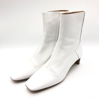 マルタンマルジェラ(Maison Martin Margiela)の【新品箱付き！】メゾンマルジェラ  スクエアトゥ レザーショートブーツ 26cm(ブーツ)