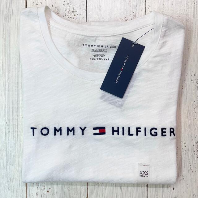 TOMMY HILFIGER(トミーヒルフィガー)の【SALE】US限定モデル！シンプルロゴ刺繍/半袖Tシャツ【XXS】トミー レディースのトップス(Tシャツ(半袖/袖なし))の商品写真