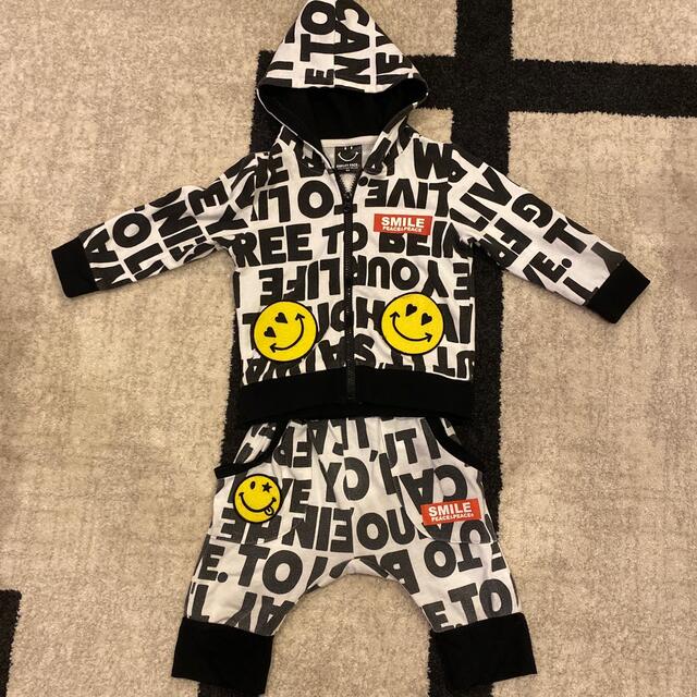 SMILEYセットアップ キッズ/ベビー/マタニティのキッズ服男の子用(90cm~)(ジャケット/上着)の商品写真